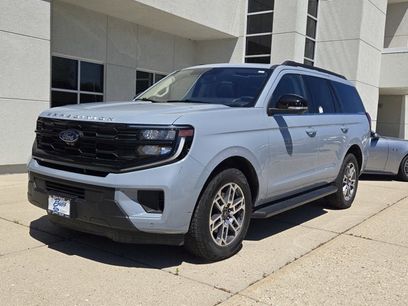 Used 2025 Ford Expedition Active
