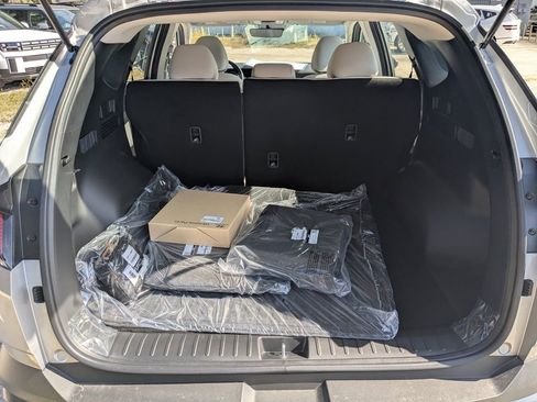 New 2026 Hyundai Tucson SE FWD image 12