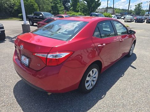Used 2015 Toyota Corolla LE FWD image 6