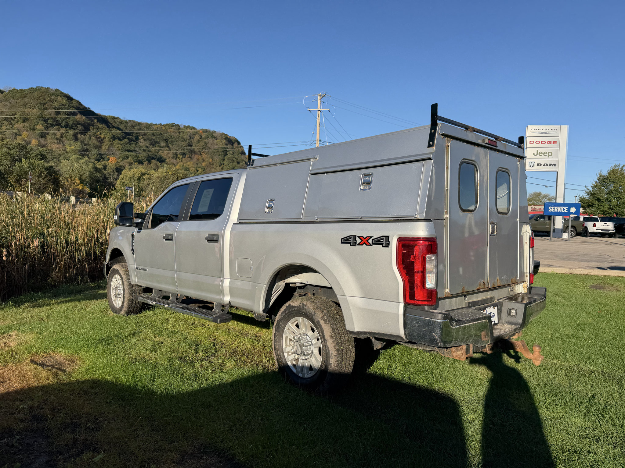 Used 2018 Ford F350 4x4 Crew Cab Super Duty image 4