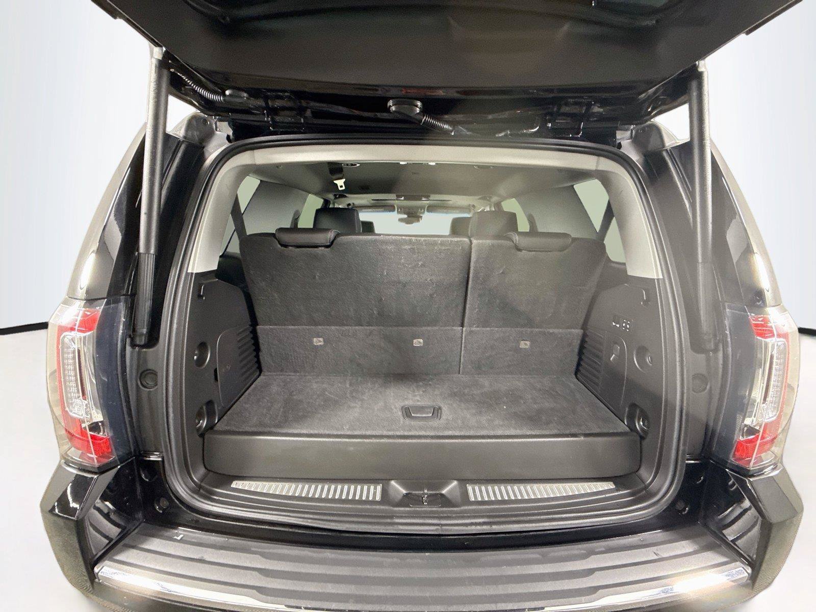Used 2019 GMC Yukon Denali w/ Denali Ultimate Package AWD/4WD image 28