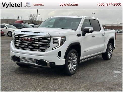 Used 2024 GMC Sierra 1500 Denali w/ Denali Reserve Package image 5