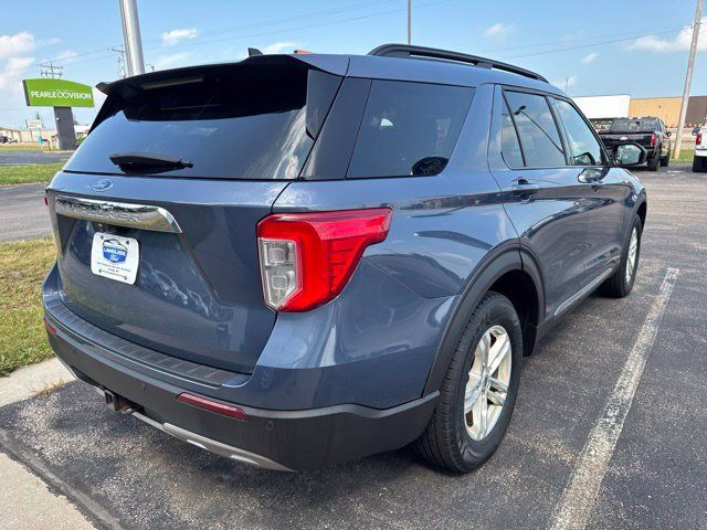 Used 2021 Ford Explorer XLT w/ Equipment Group 202A AWD/4WD image 10