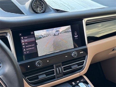 Used 2024 Porsche Macan S image 24