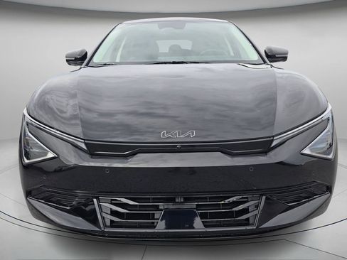 New 2025 Kia EV6 Wind image 3