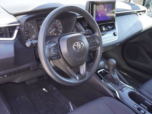 Certified 2025 Toyota Corolla LE FWD image 11