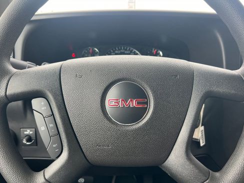 New 2025 GMC Savana 2500 w/ Driver Convenience Package RWD image 24