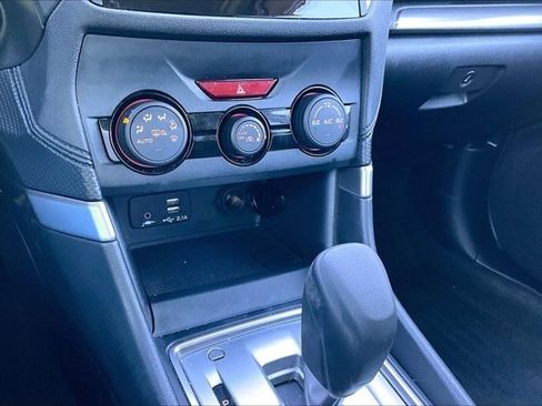 Used 2023 Subaru Forester Premium image 15