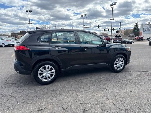 Used 2023 Toyota Corolla Cross L AWD/4WD image 7