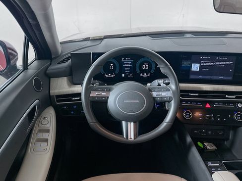 Used 2025 Hyundai Sonata SEL image 18