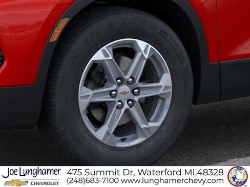 New 2026 Chevrolet Blazer LT w/ Convenience Package FWD image 9
