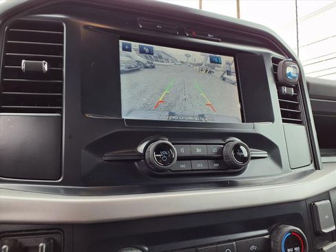 Used 2023 Ford F150 XL w/ Trailer Tow Package image 17