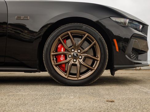 Used 2025 Ford Mustang GT Premium RWD image 31