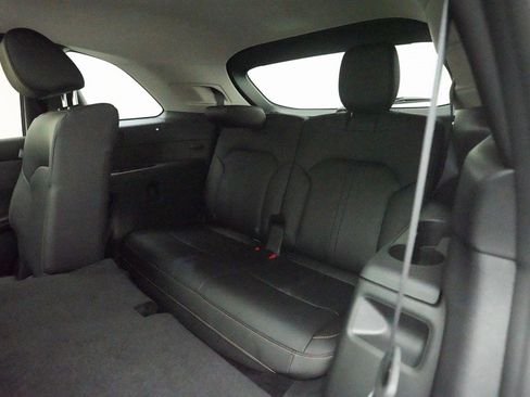 Certified 2025 MAZDA CX-90 Plug-In Hybrid w/Premium Sport image 17