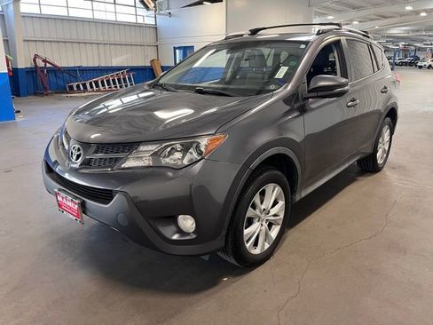 Used 2014 Toyota RAV4 Limited w/ Technology Package image 7