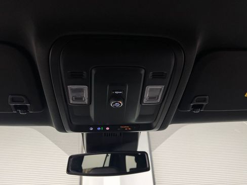 Used 2025 Chevrolet Tahoe Z71 AWD/4WD image 63