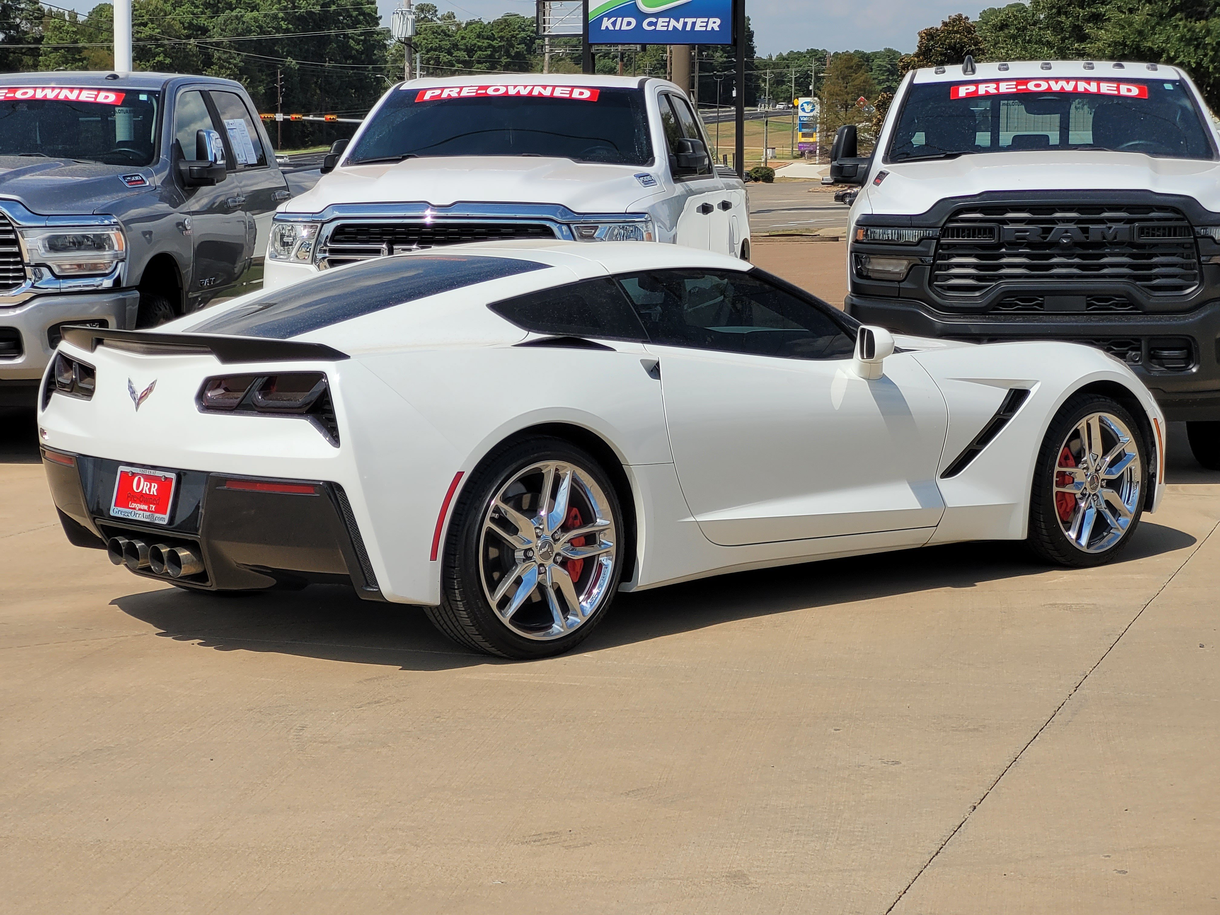 Used 2015 Chevrolet Corvette Stingray Coupe w/ ZF1 Appearance Package RWD image 4
