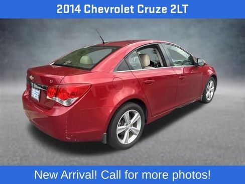 Used 2014 Chevrolet Cruze LT FWD image 3