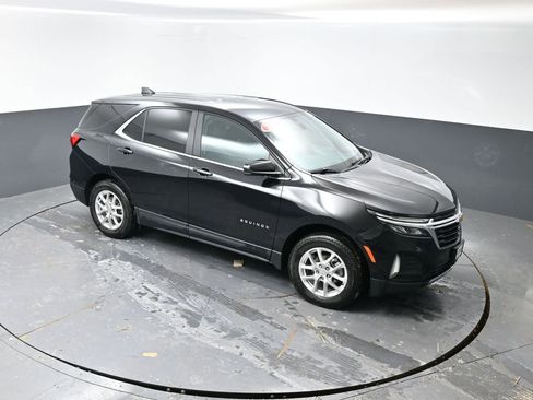 Used 2024 Chevrolet Equinox LT image 42