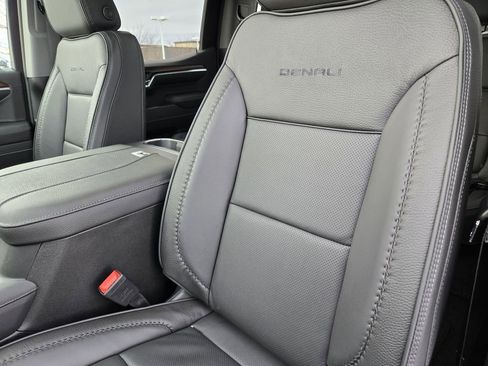 New 2026 GMC Sierra 1500 Denali image 17