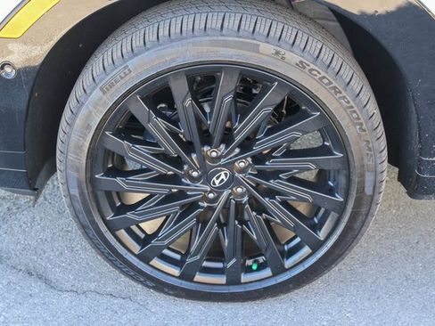 New 2026 Hyundai Santa Fe Calligraphy image 7