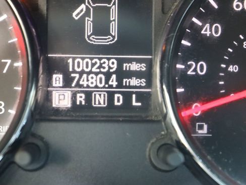 Used 2013 Nissan Rogue S w/ Special Edition Pkg image 38