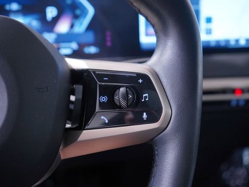 Used 2024 BMW iX xDrive50 image 19