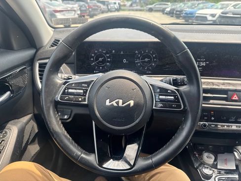 Certified 2024 Kia Seltos EX AWD/4WD image 21