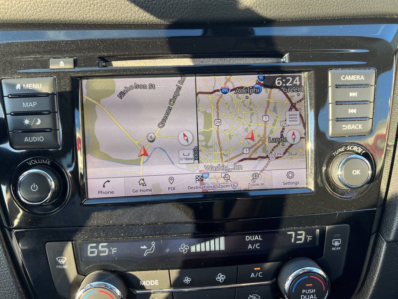 Used 2019 Nissan Rogue SV w/ Sun & Sound Touring Package AWD/4WD image 14