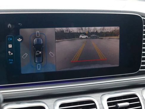 New 2026 Mercedes-Benz GLS 450 4MATIC image 12