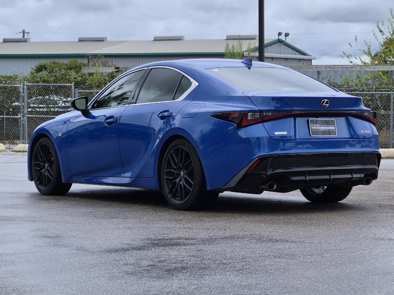Used 2021 Lexus IS 350 F Sport RWD image 3