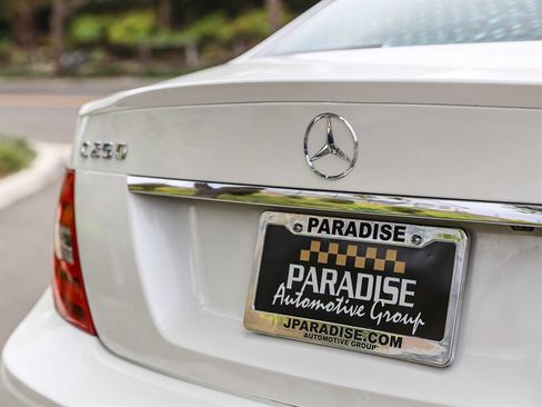 Used 2013 Mercedes-Benz C 250 Sedan image 15