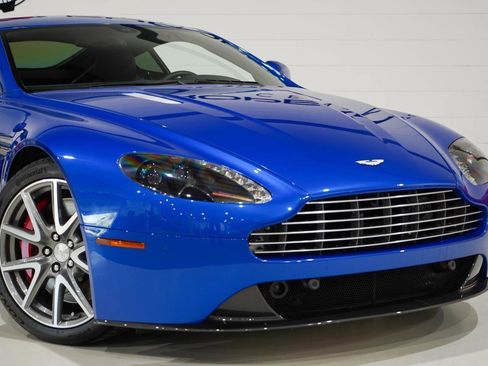 Used 2015 Aston Martin V8 Vantage image 27
