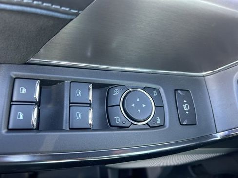 New 2026 Ford F250 Platinum image 38