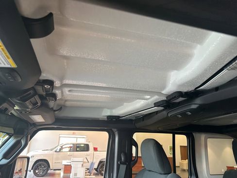 New 2025 Jeep Wrangler Sport S image 22