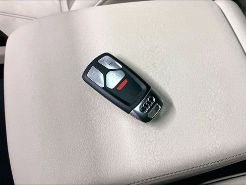 Certified 2023 Audi Q5 2.0T Premium Plus w/ Premium Plus Package image 14