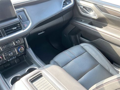 Used 2022 Chevrolet Tahoe RST w/ Luxury Package image 25