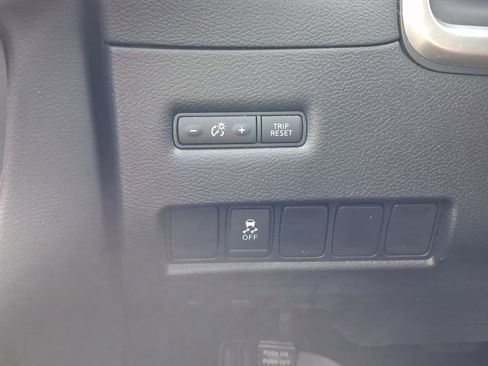 Used 2016 Nissan Murano S image 23