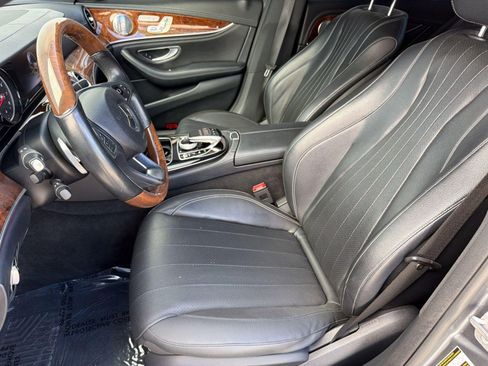 Used 2017 Mercedes-Benz E 300 w/ Premium 1 Package image 5