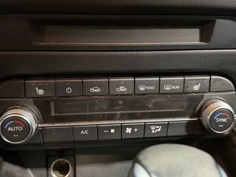 Used 2019 MAZDA CX-5 Touring image 9