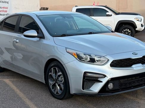 Used 2021 Kia Forte LXS image 2