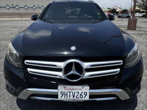 Used 2017 Mercedes-Benz GLC 300 image 2