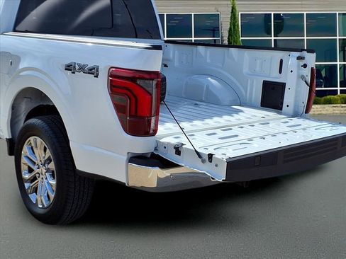 Used 2024 Ford F150 Lariat w/ Tow/Haul Package image 31