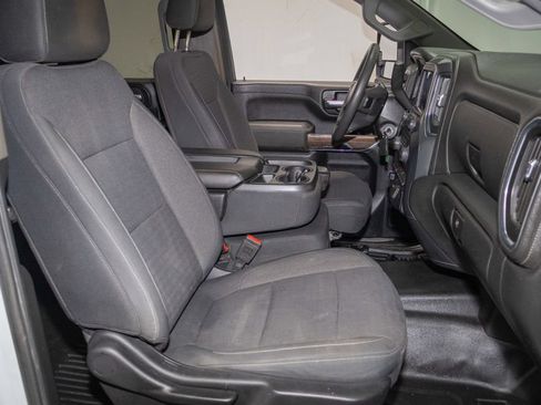 Used 2020 Chevrolet Silverado 2500 LT AWD/4WD image 12