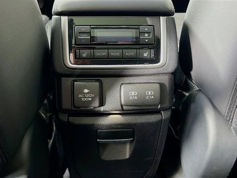Used 2022 Subaru Ascent Touring w/ Popular Package #2A AWD/4WD image 28