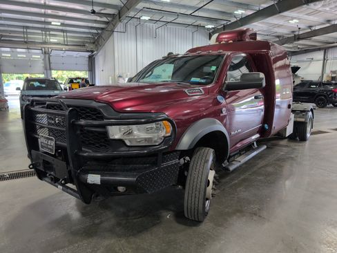 Used 2021 RAM 5500 Tradesman image 7