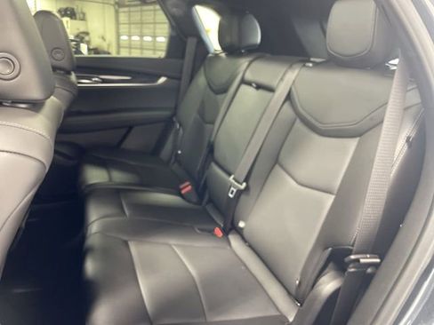 Used 2021 Cadillac XT5 Premium Luxury image 23