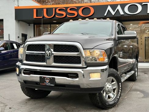 Used 2014 RAM 2500 SLT image 1