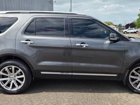 Used 2016 Ford Explorer Limited AWD/4WD image 4