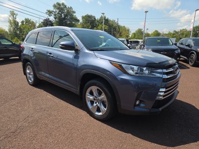 Certified 2019 Toyota Highlander Limited